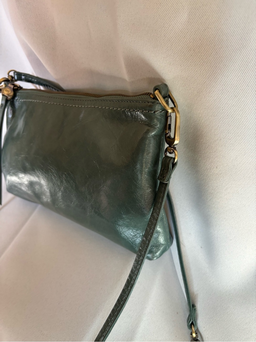 HOBO Green Leather Crossbody with Gold Hardware - Picture 5 of 6
